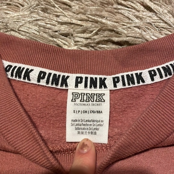 Pink Victoria’s Secret Love Pink Pullover Crewneck Size Small - Picture 4 of 7